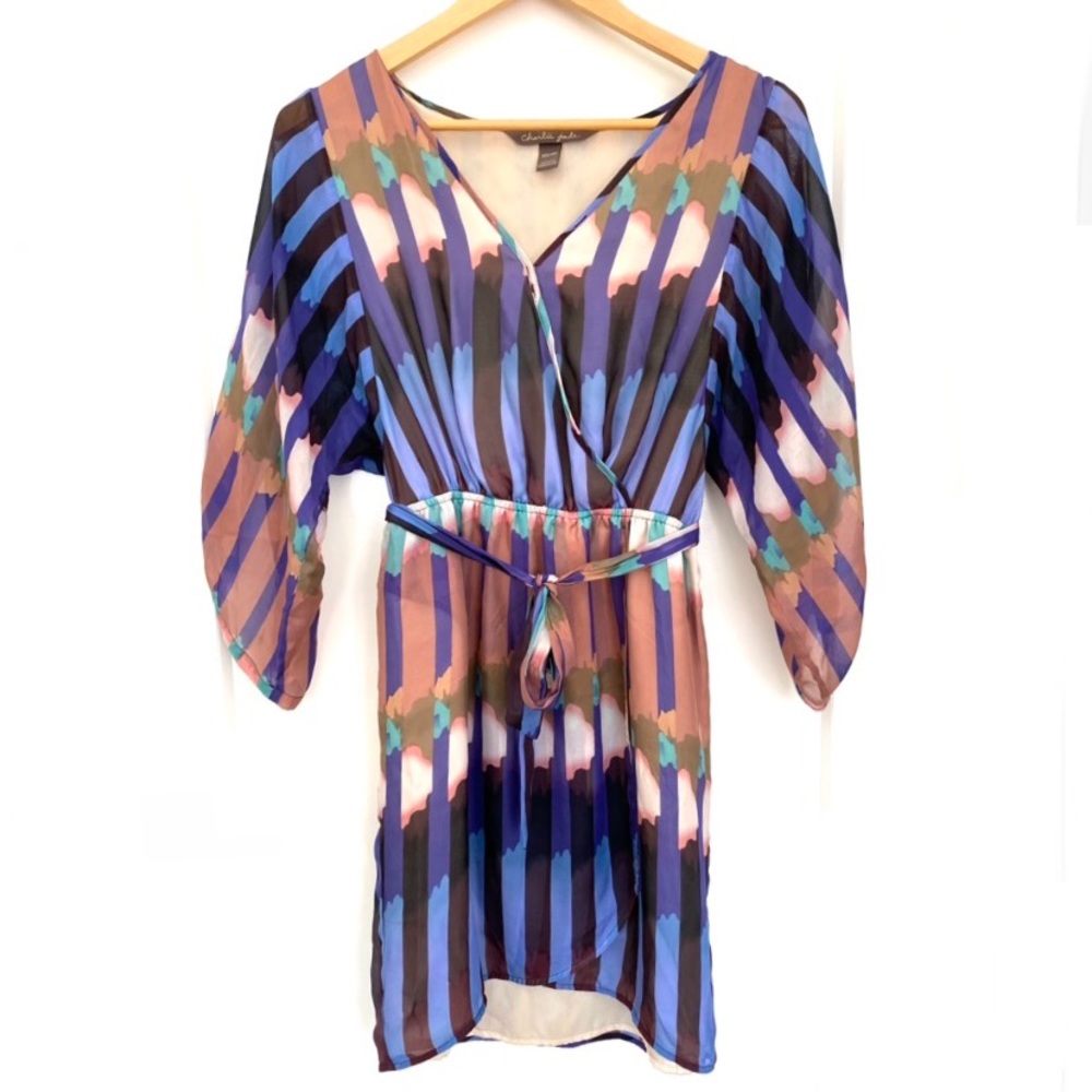 🌸HOST PICK🌸 Charlie Jade Silk Pattered V Neck Dress